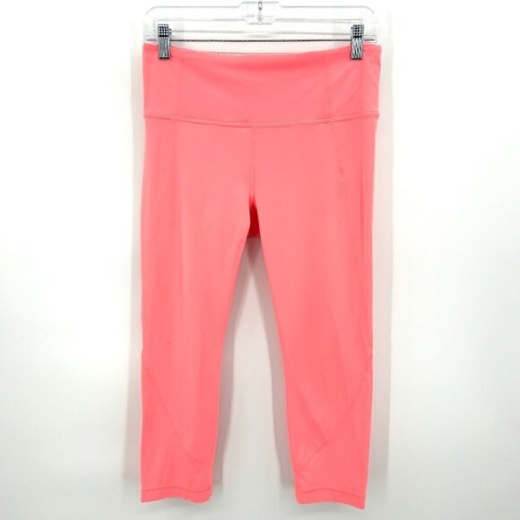 ATHLETA Coral Salutation Capri Cropped Workout Athletic Leggings Size Medium - Picture 2 of 8